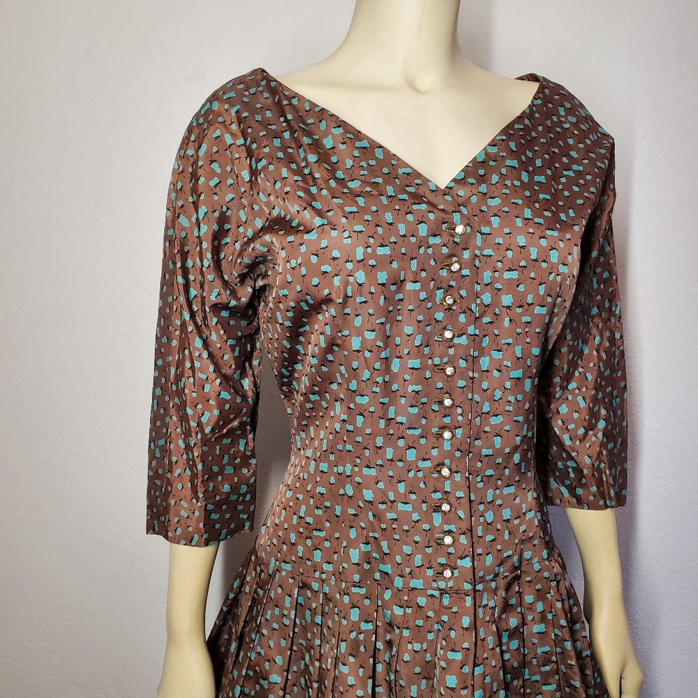 50s Vintage Fit Flare Abstract Fruit Dress - Picture 3 of 10